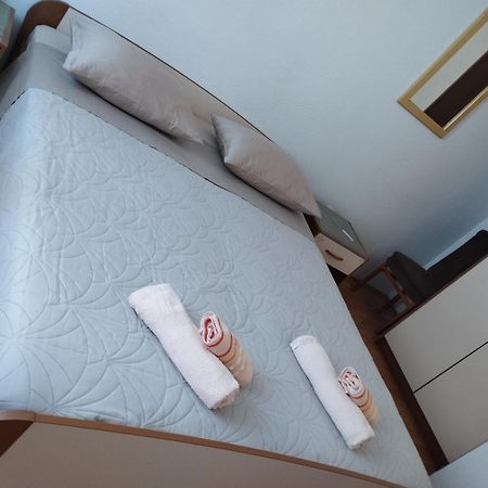 Guest House Gracijana Makarská Exteriér fotografie